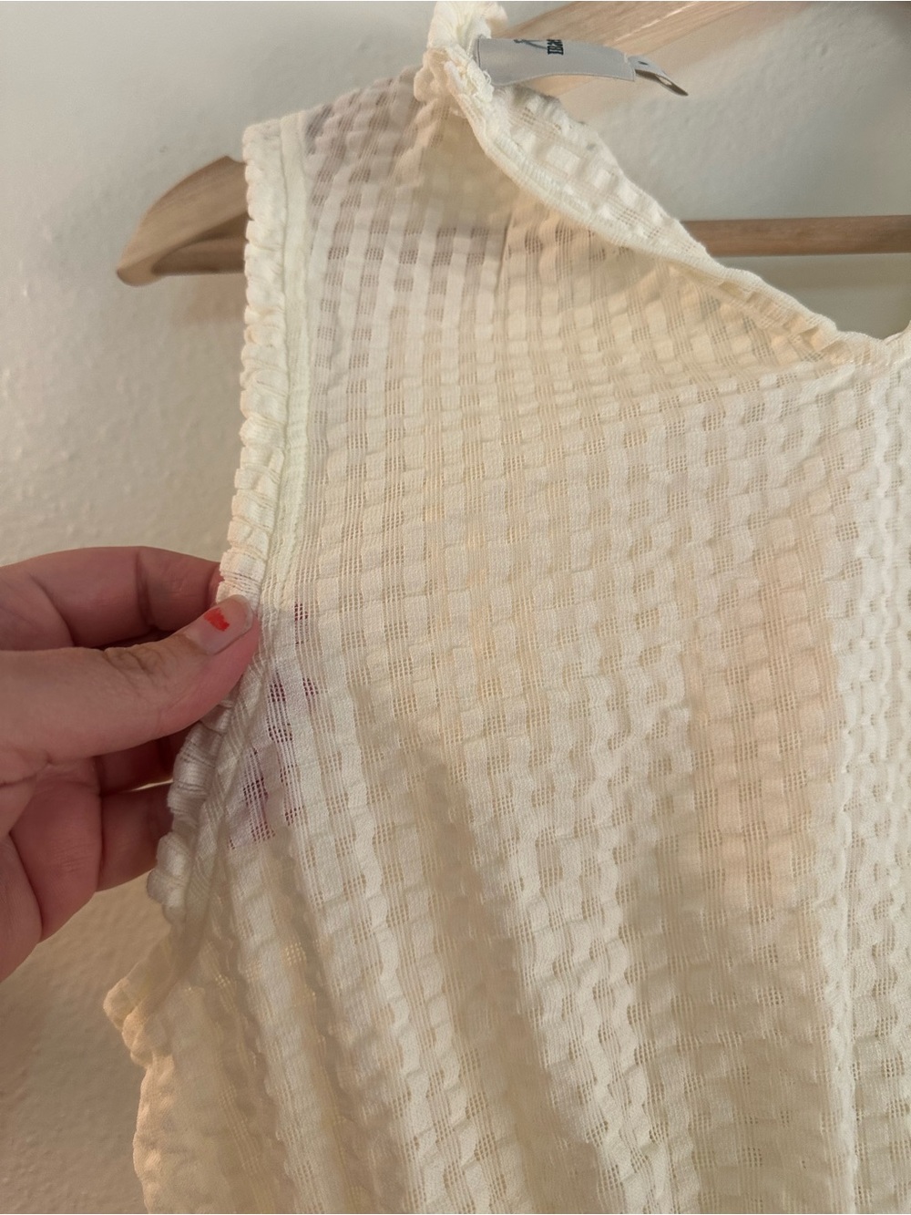 Maeve Cream Textured Smocked Peplum Tank sheer size M - Picture 3 of 6